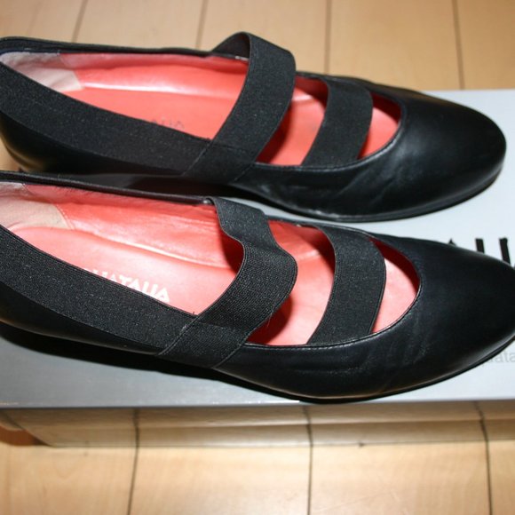 AQUATALIA Black Nappa Leather Weatherproof 1 3/4" Wedge Flat 8Medium - Picture 15 of 16